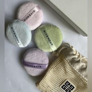 Givenchy Beauty Prisme Libre Powder Puff Set With Pouch